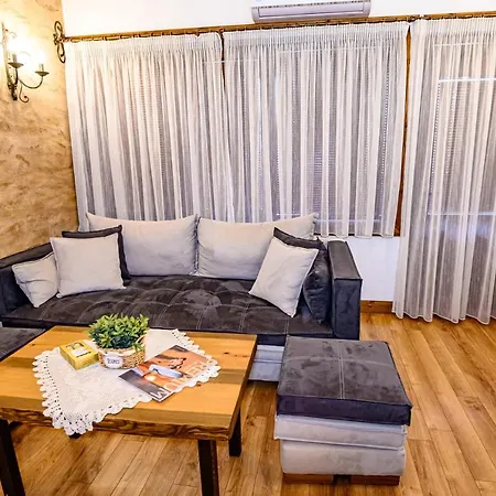 Horská chata плевнята *